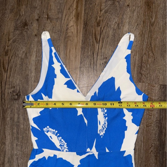 Milly • Dashielle Pop Floral Asymmetrical Dress - Picture 5 of 16